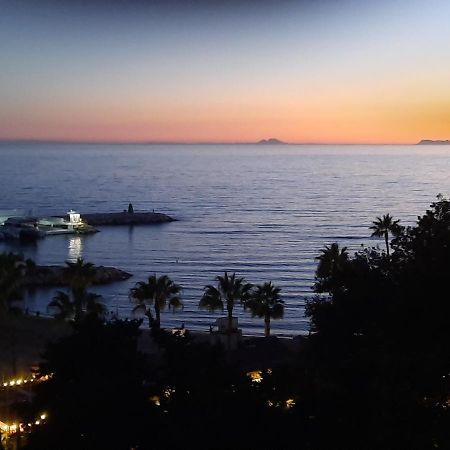 Apto El Faro Puerto Deportivo Marbella Luaran gambar