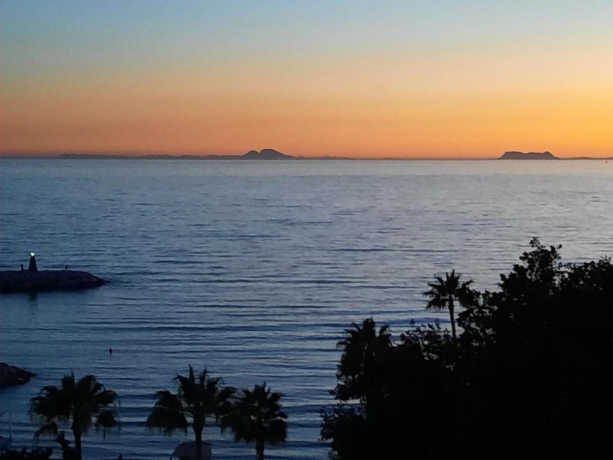 Apto El Faro Puerto Deportivo Marbella Luaran gambar